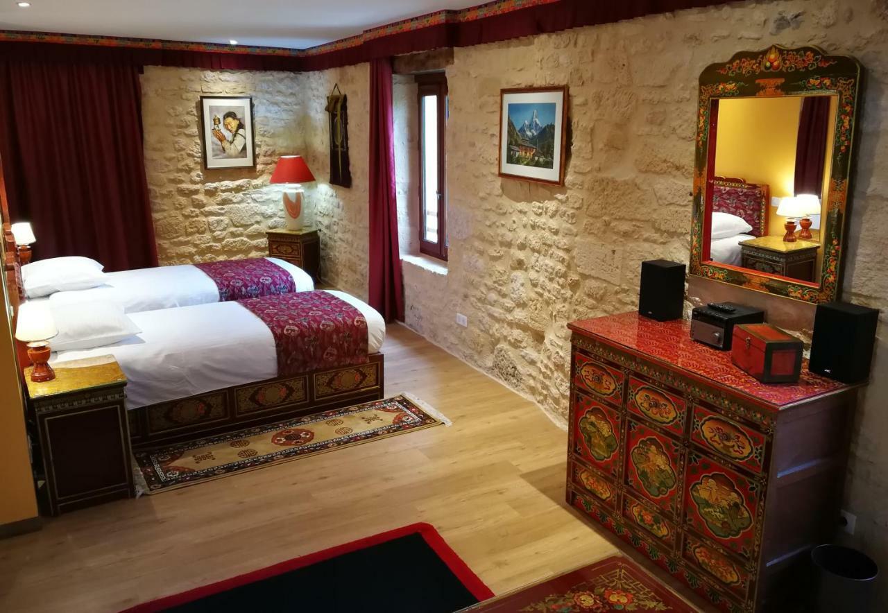 Himalaya En Perigord Bed and Breakfast Tursac Exteriör bild